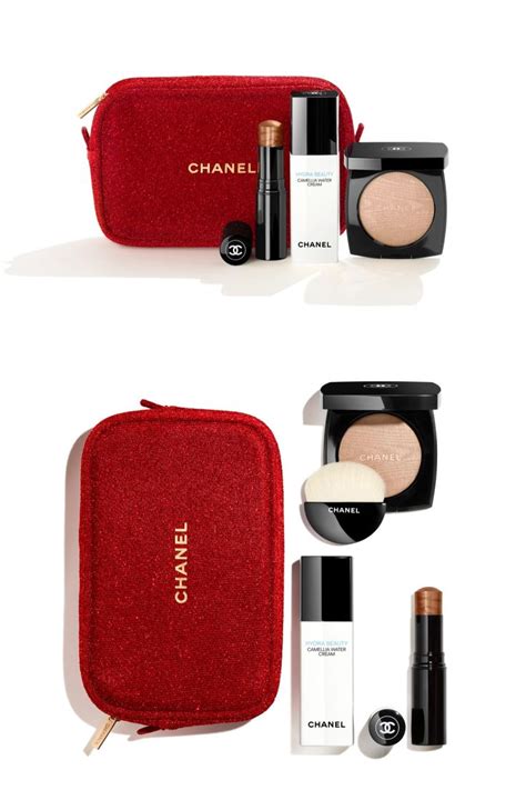 chanel makeup bag with lipstick|Chanel gift with purchase bag.